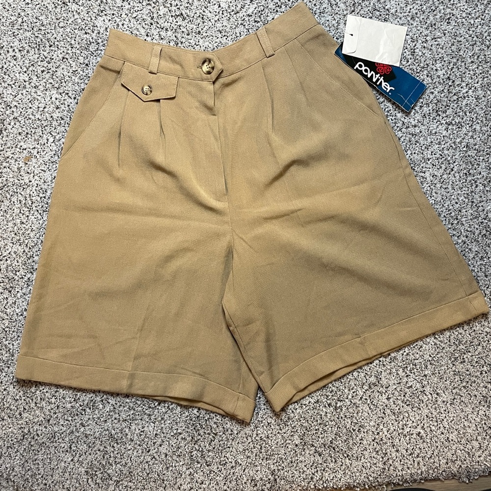 Panther Casual Shorts Women’s Size 8